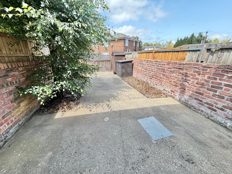 Briarfield Road